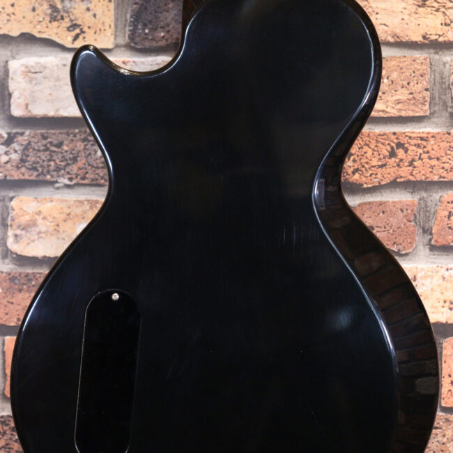 当店がオーダーしたオールブラックのBURNED Jr / All Black 