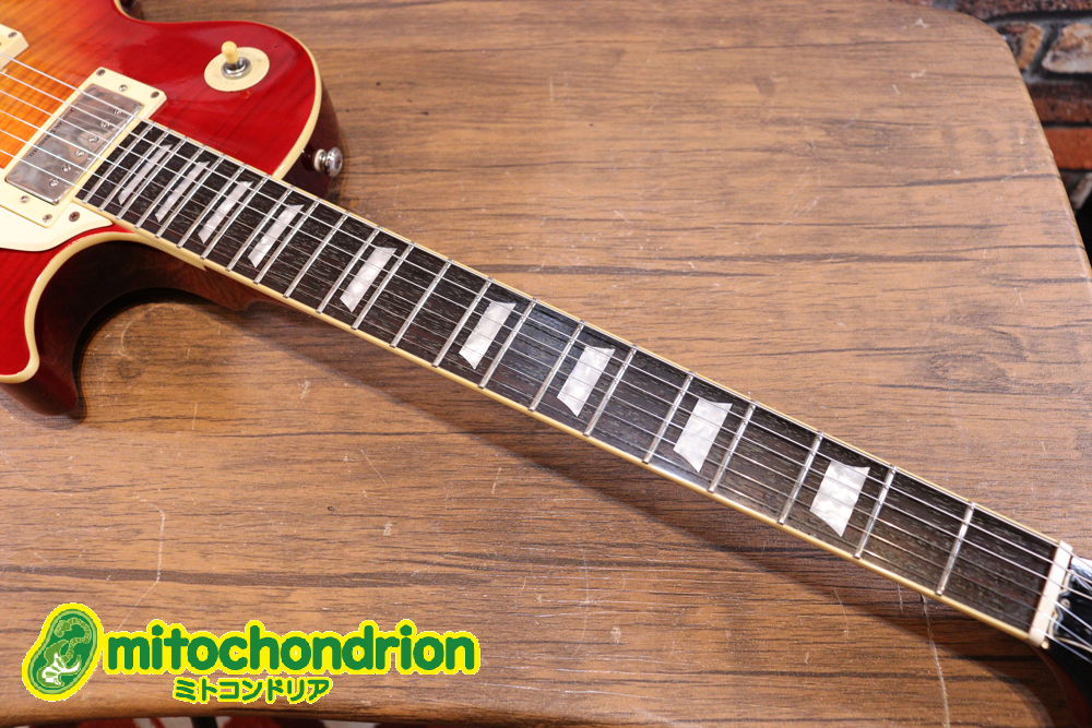 島村楽器さんがGrass RootsとコラボしたSeymour Duncan Designedのピックアップを搭載したLPタイプのギター！