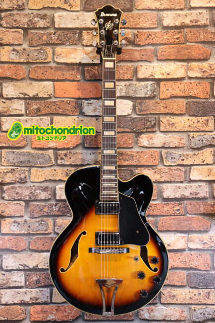 中古のフルアコ、AF75です！