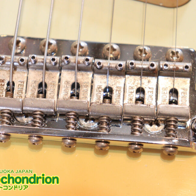 ピックガードをミントグリーンに交換、5way仕様のストラトです！