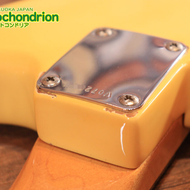 ピックガードをミントグリーンに交換、5way仕様のストラトです！