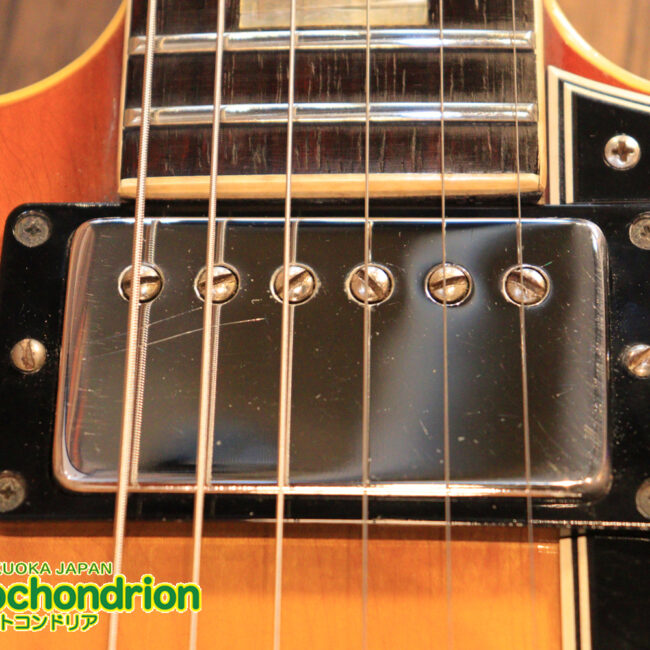 ワイドナットのES-335です！