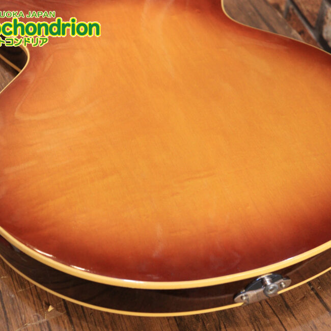 ワイドナットのES-335です！