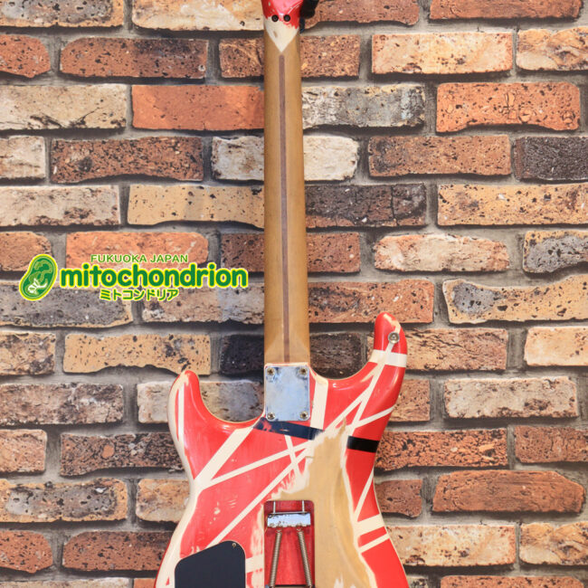 ノーブランドのフランケンです！ダンカンピックアップ&フロイドローズ搭載！