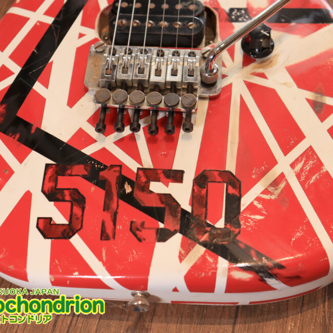 ノーブランドのフランケンです！ダンカンピックアップ&フロイドローズ搭載！