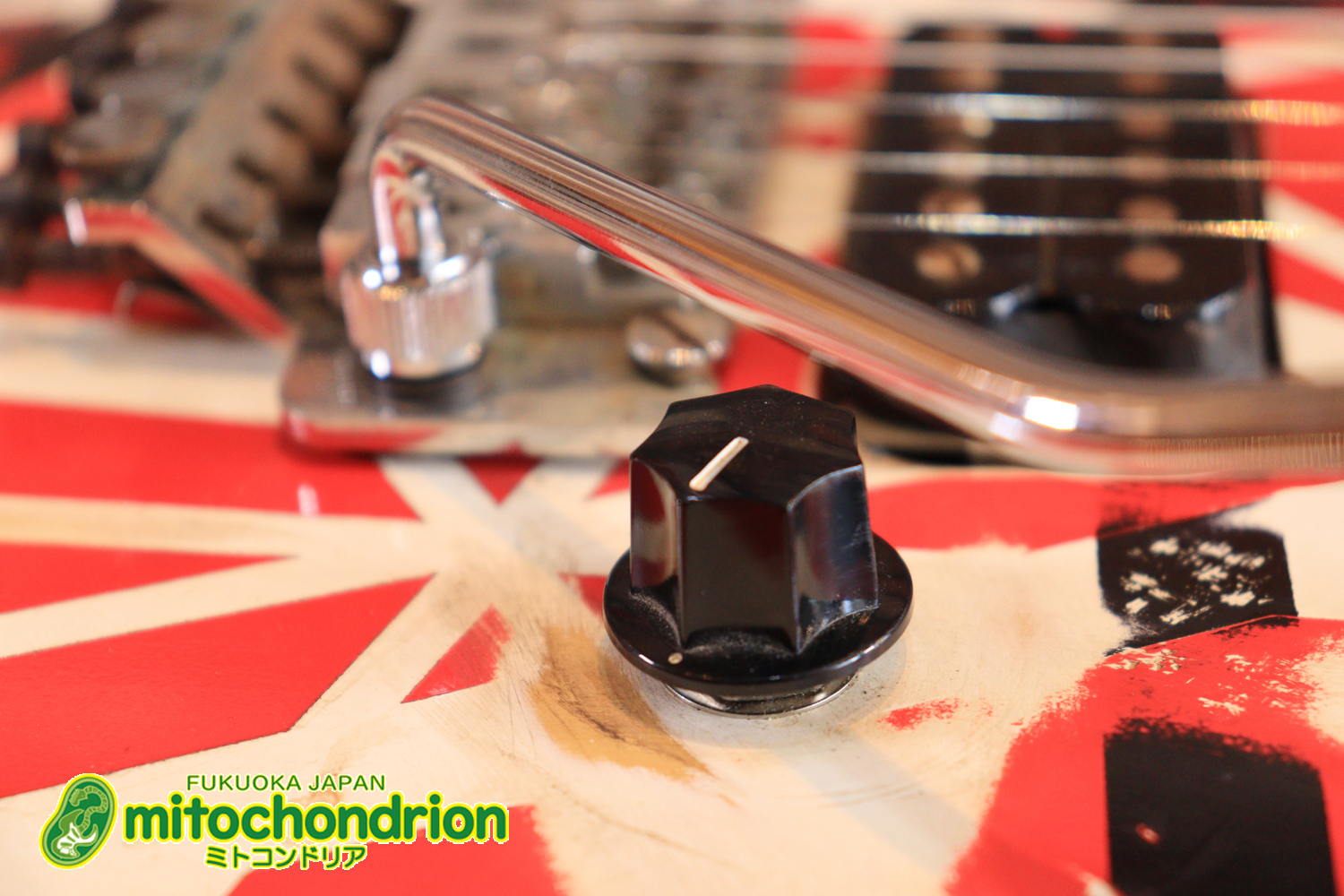 ノーブランドのフランケンです！ダンカンピックアップ&フロイドローズ搭載！