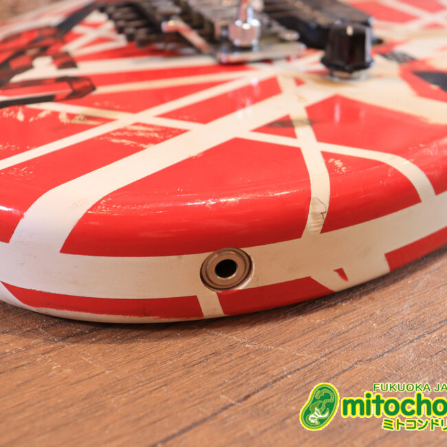 ノーブランドのフランケンです！ダンカンピックアップ&フロイドローズ搭載！