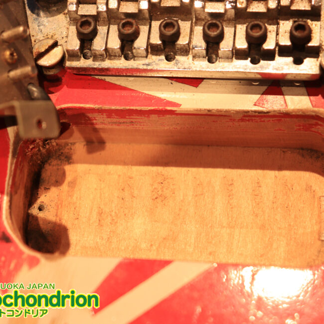 ノーブランドのフランケンです！ダンカンピックアップ&フロイドローズ搭載！