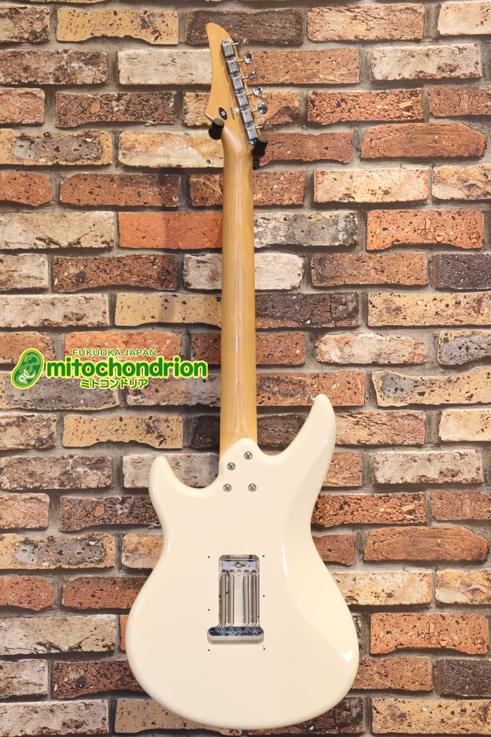 TokaiのオリジナルシェイプのSXシリーズ！状態も良いです！