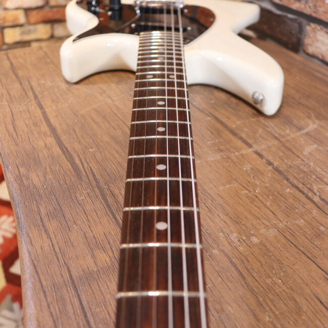 TokaiのオリジナルシェイプのSXシリーズ！状態も良いです！