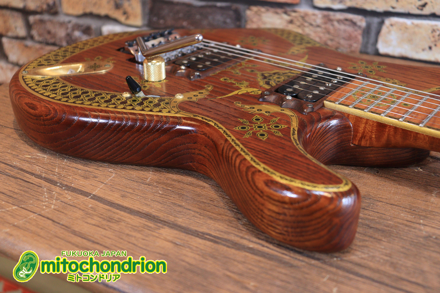 2020年に生産完了してしまったヴァイオレータのシタールです！