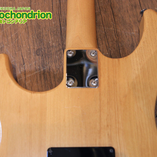 Suhrピックアップにウイルキンソン・ブリッジ、ヴィンテージのバンブルビーを搭載したパシフィカ！