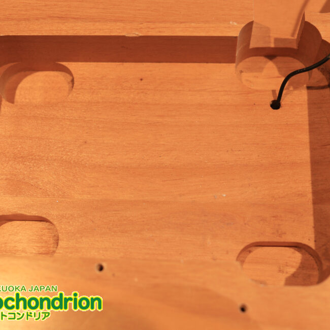 Suhrピックアップにウイルキンソン・ブリッジ、ヴィンテージのバンブルビーを搭載したパシフィカ！