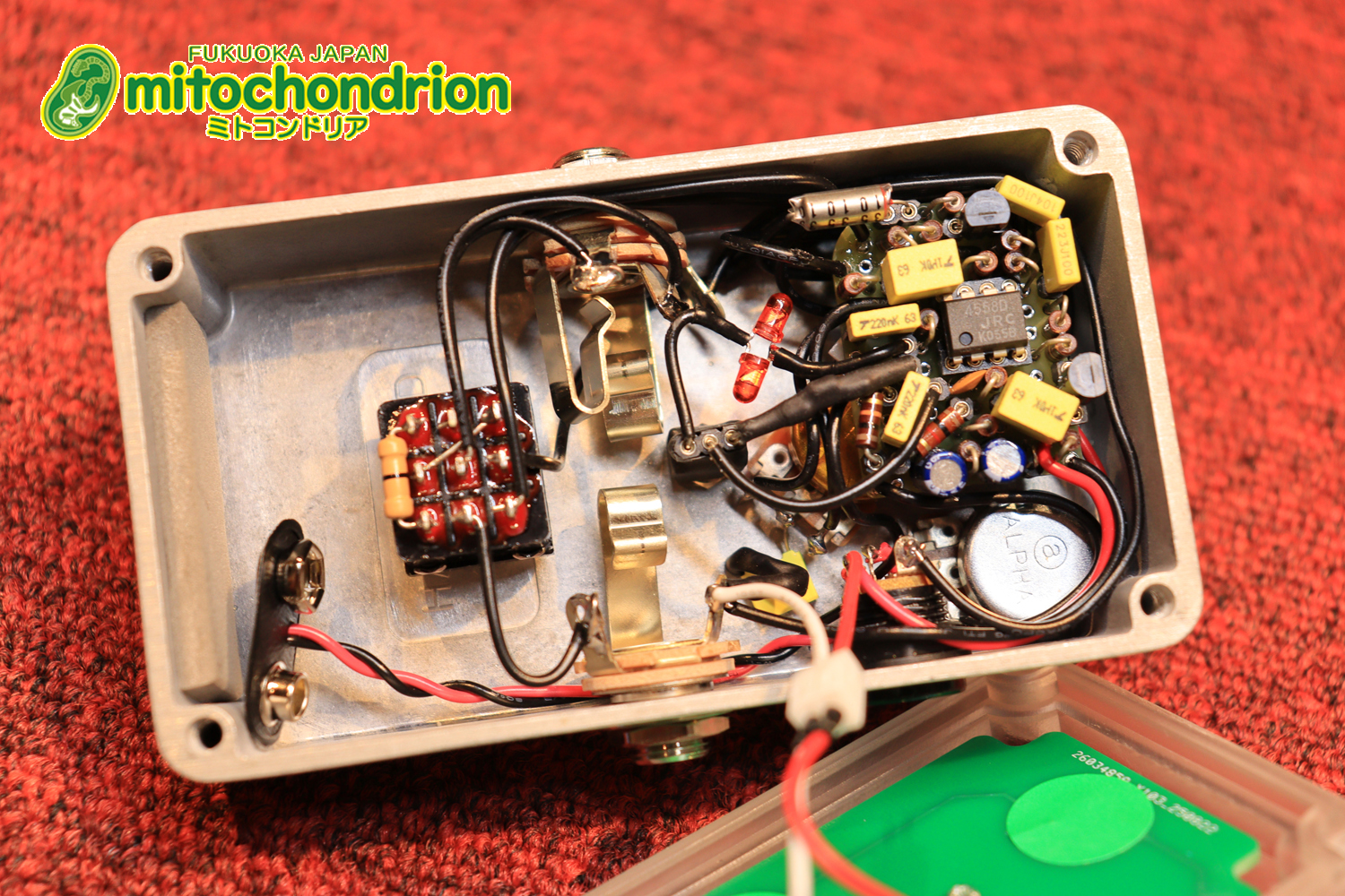 mitochondrionがお届けする、店長お気に入りエフェクターのレプリカシリーズ第1弾です！#015