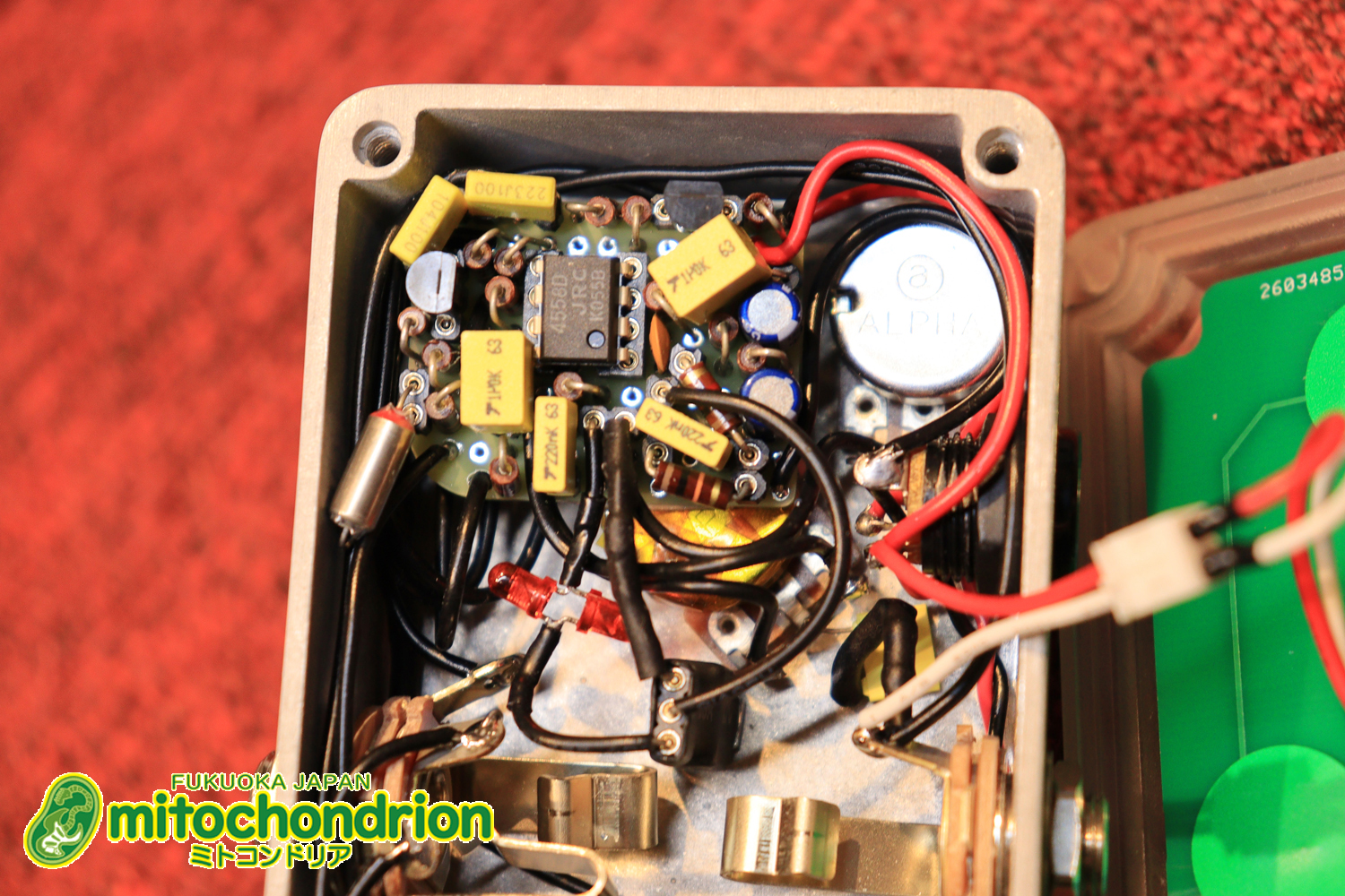 mitochondrionがお届けする、店長お気に入りエフェクターのレプリカシリーズ第1弾です！#016