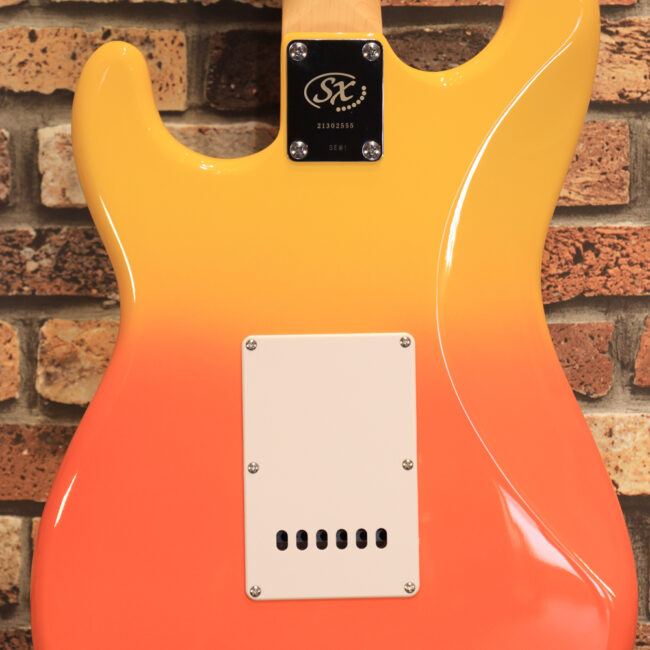 これからギターを始めたい方にもお勧め！バーニングファイヤー！