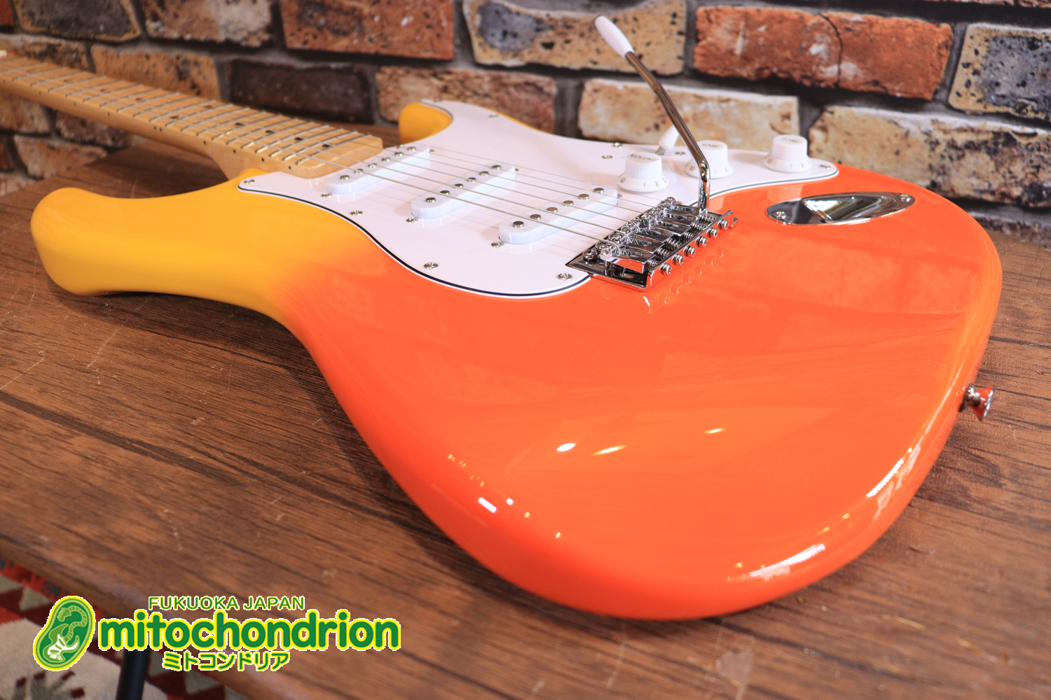 これからギターを始めたい方にもお勧め！バーニングファイヤー！