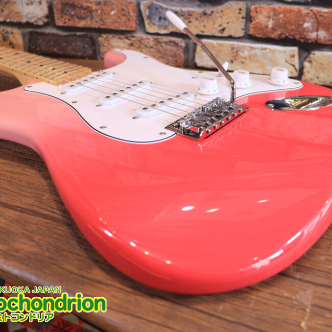 これからギターを始めたい方にもお勧め！ピンクバースト！