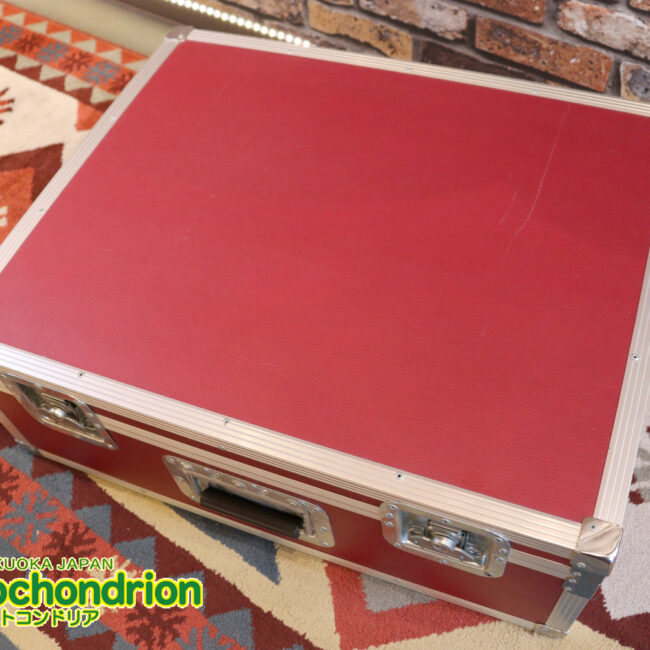 何でも収納できるFRP製トランクケースです！