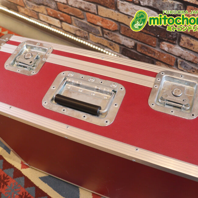 何でも収納できるFRP製トランクケースです！