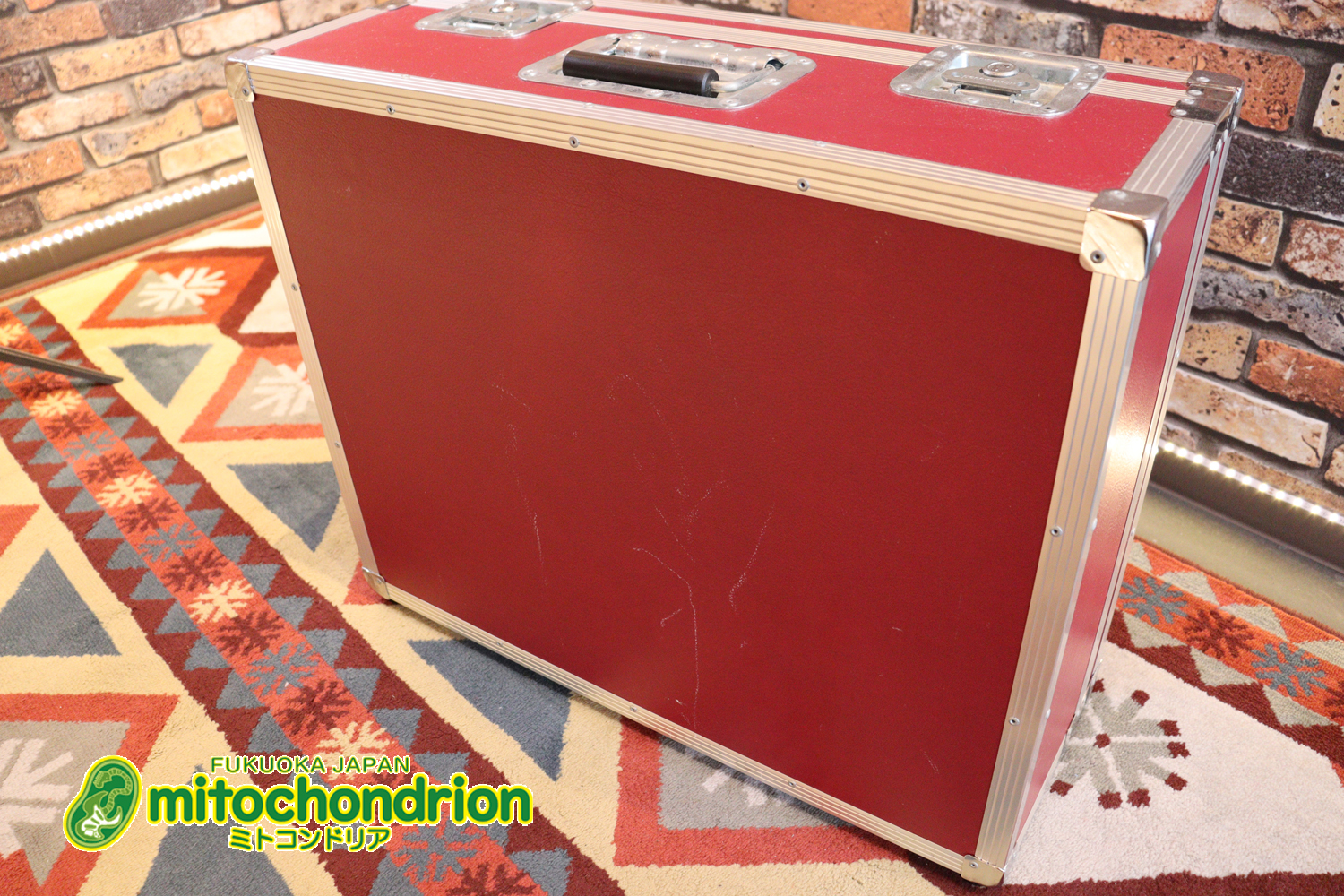 何でも収納できるFRP製トランクケースです！