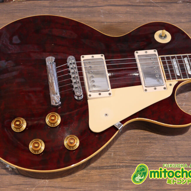 ボディートップがキルトメイプルっぽい木目のレスポールスタンダードです！