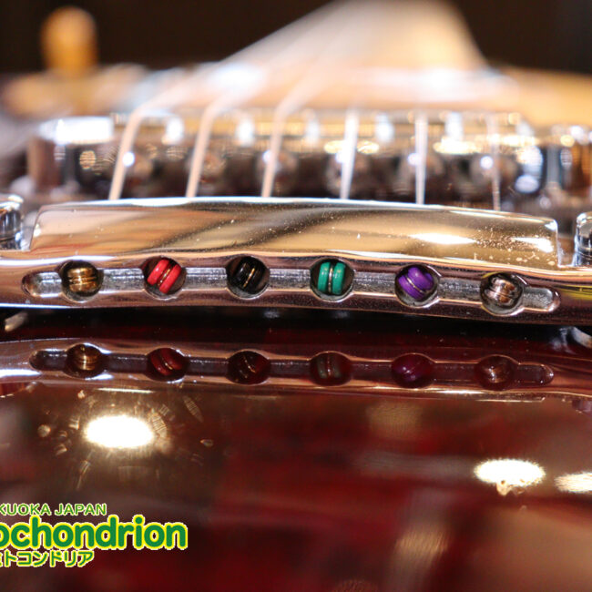 ボディートップがキルトメイプルっぽい木目のレスポールスタンダードです！