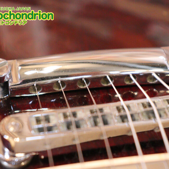 ボディートップがキルトメイプルっぽい木目のレスポールスタンダードです！