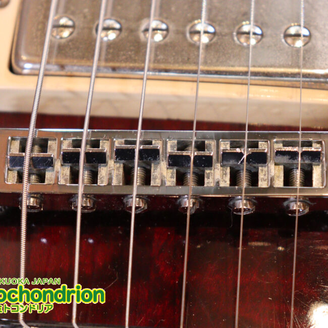 ボディートップがキルトメイプルっぽい木目のレスポールスタンダードです！