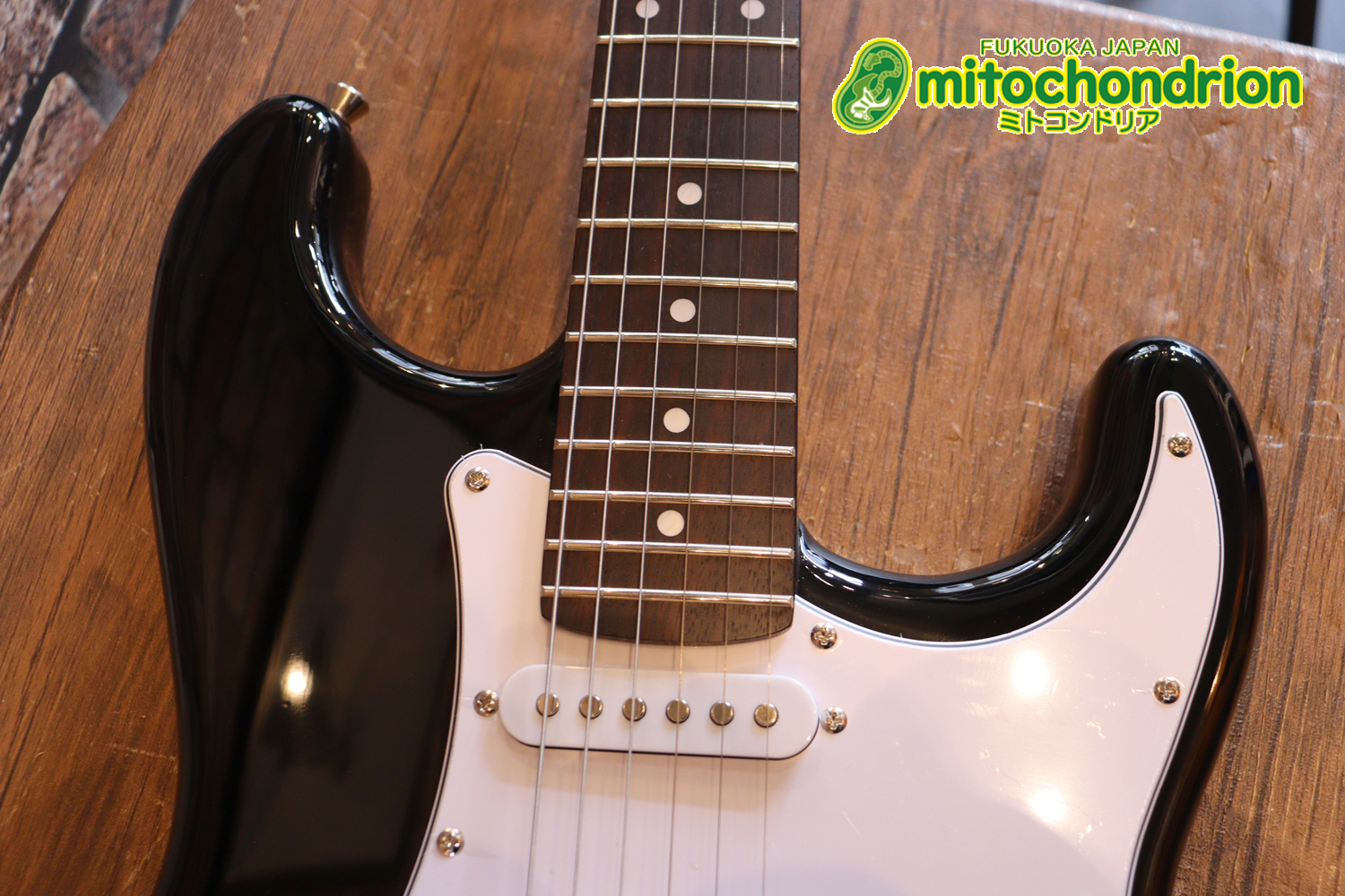 これから始める方にお勧め！万能なストラト・タイプ！BLK