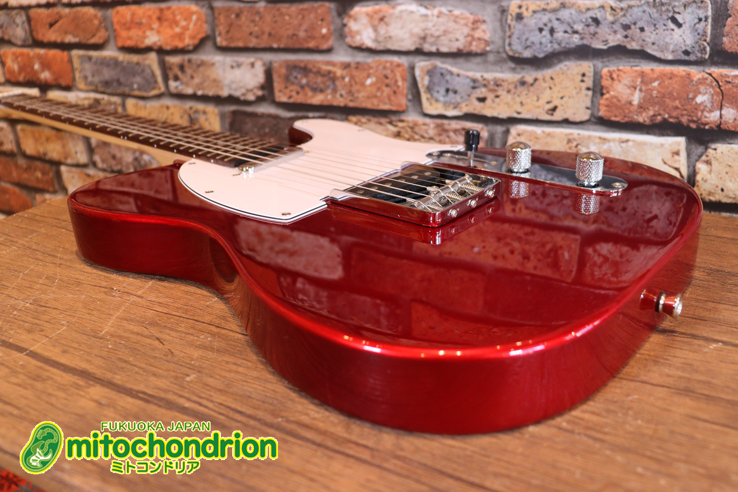 これからギターを始める方にもお勧め！レジェンドのテレキャスタータイプ！調整済です！レッド