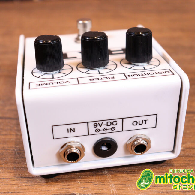 イケベ楽器 40周年と45周年の記念に作られたホワイト、レッド、イエローのRAT2、3台セット！