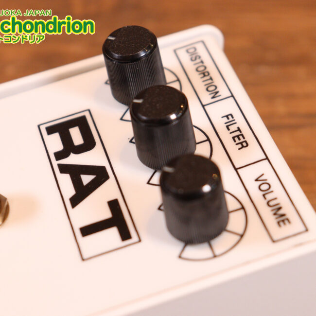 イケベ楽器 40周年と45周年の記念に作られたホワイト、レッド、イエローのRAT2、3台セット！