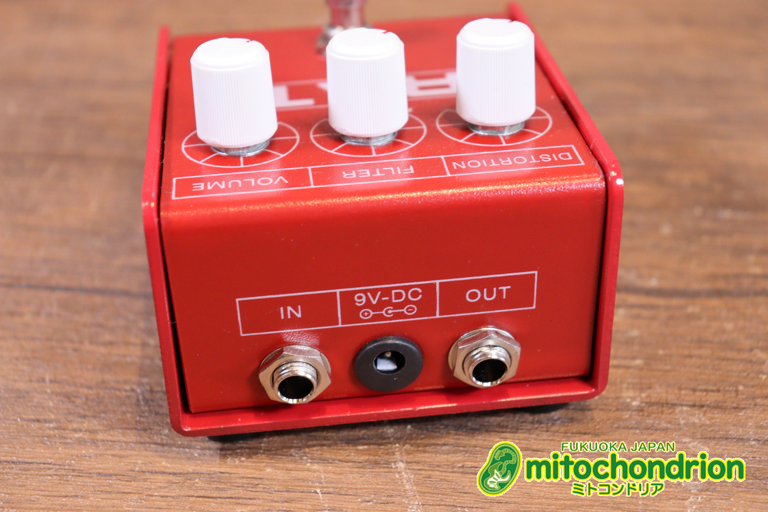 イケベ楽器 40周年と45周年の記念に作られたホワイト、レッド、イエローのRAT2、3台セット！