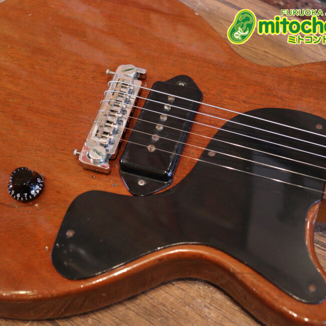 プレイヤーズコンディションのレスポールジュニア、ダブルカッタウェイ！