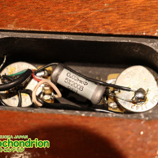 プレイヤーズコンディションのレスポールジュニア、ダブルカッタウェイ！