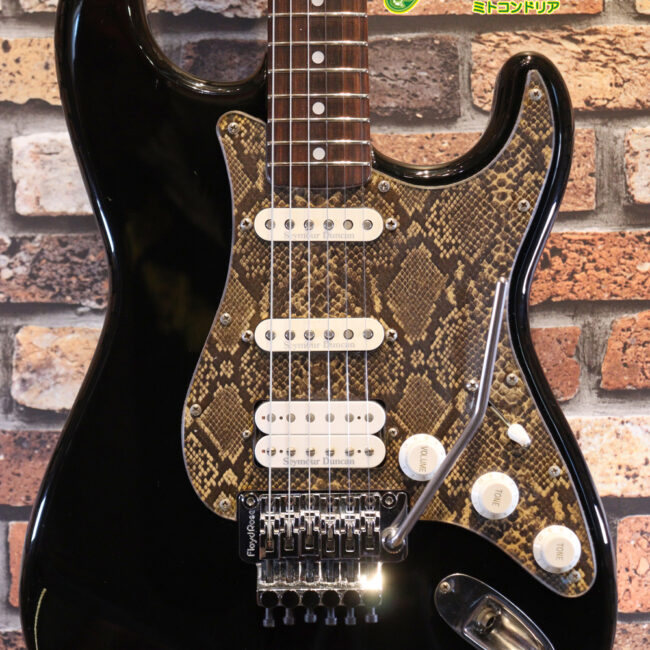 魔改造したフェンダージャパンのラージヘッドモデルです！（ダイナ製）