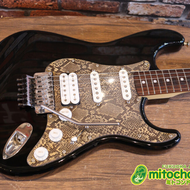 魔改造したフェンダージャパンのラージヘッドモデルです！（ダイナ製）