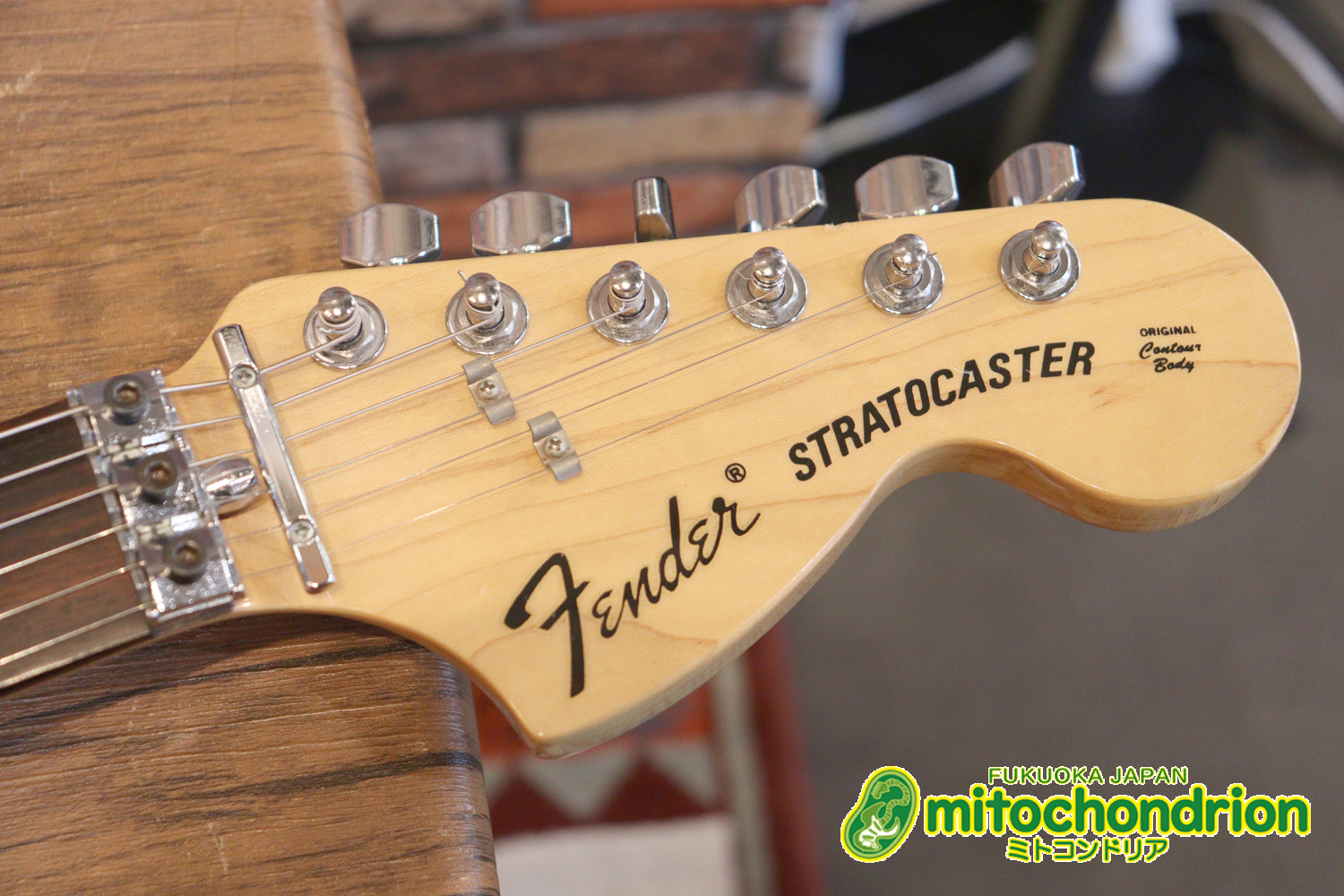 魔改造したフェンダージャパンのラージヘッドモデルです！（ダイナ製）