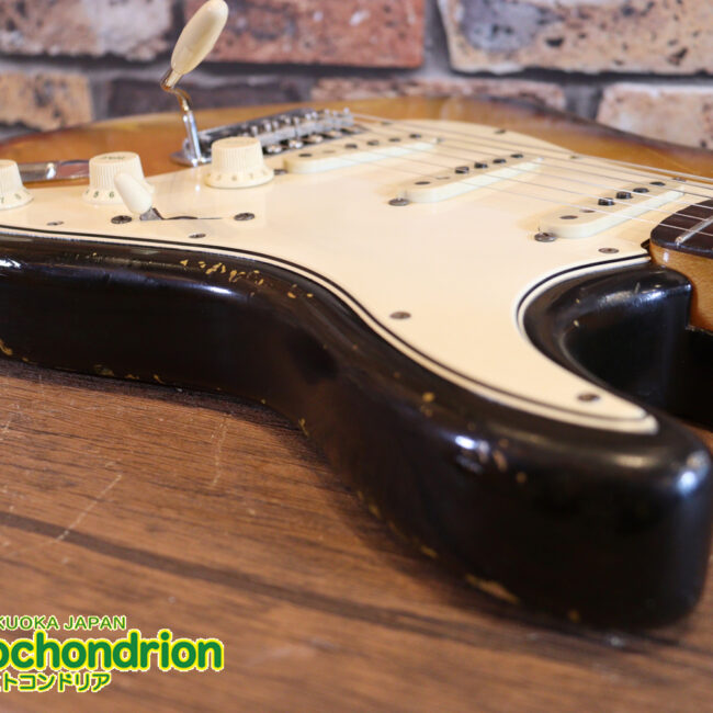 ラージヘッドのストラトキャスター！