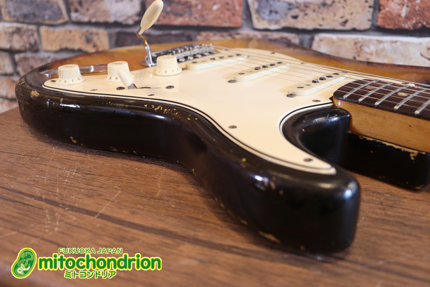 ラージヘッドのストラトキャスター！