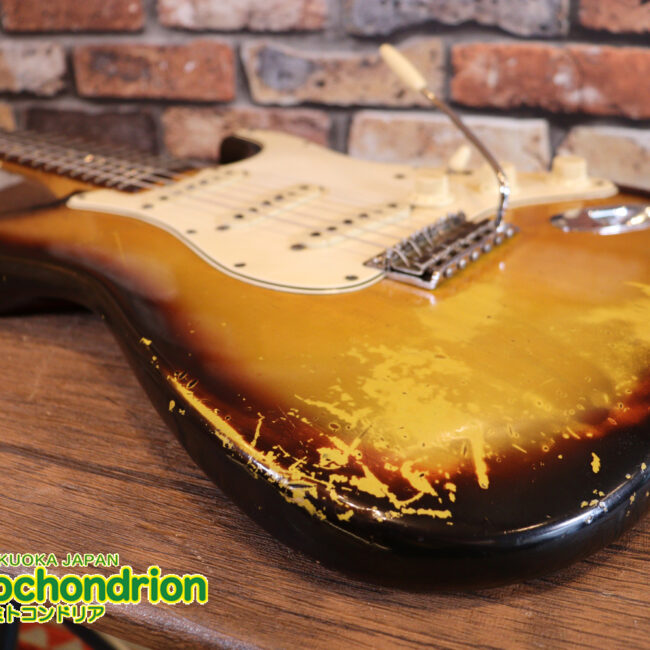 ラージヘッドのストラトキャスター！