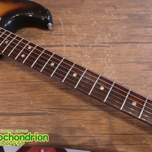 ラージヘッドのストラトキャスター！