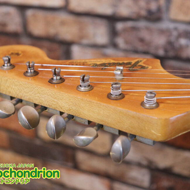 ラージヘッドのストラトキャスター！