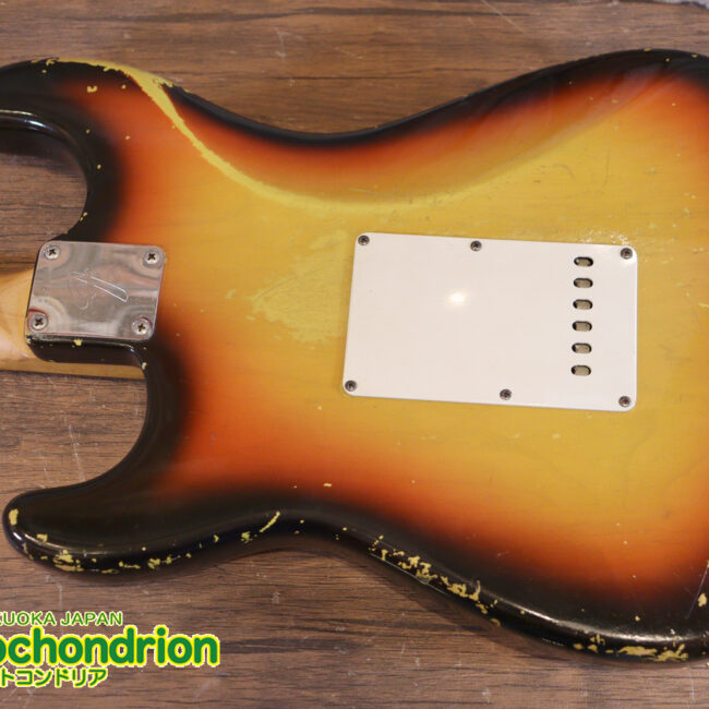 ラージヘッドのストラトキャスター！