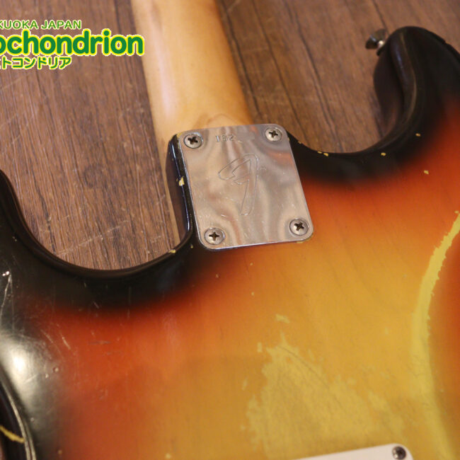 ラージヘッドのストラトキャスター！