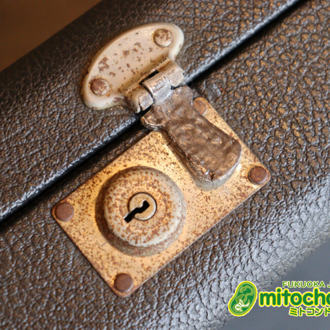 ラージヘッドのストラトキャスター！