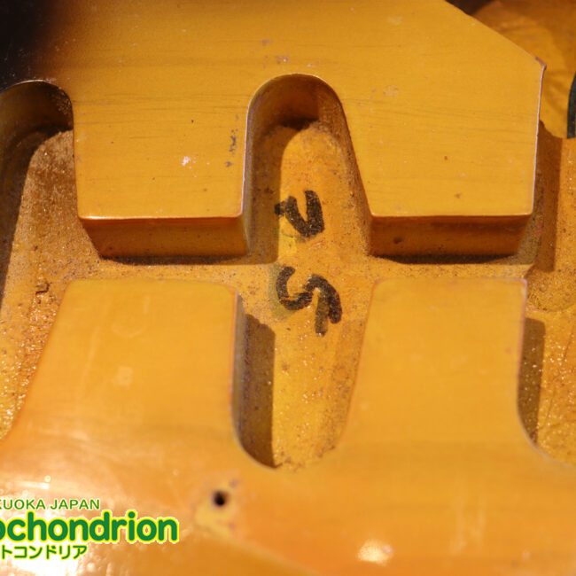 ラージヘッドのストラトキャスター！