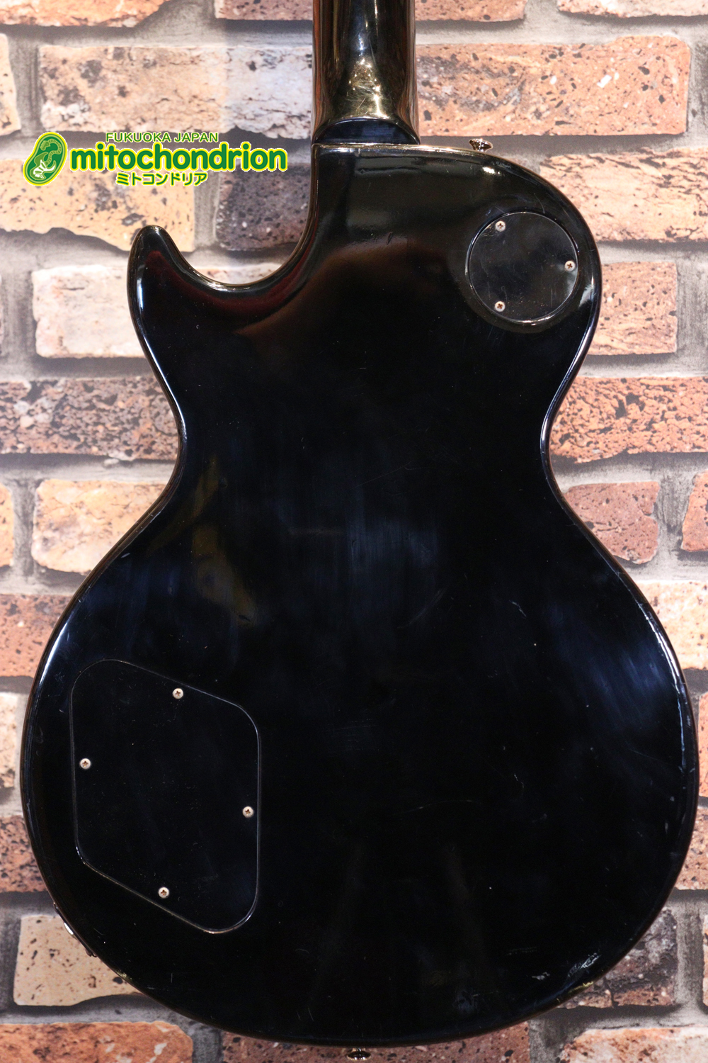 プレイヤーズコンディション、バーニーのレスポール・スタンダード、ブラック！