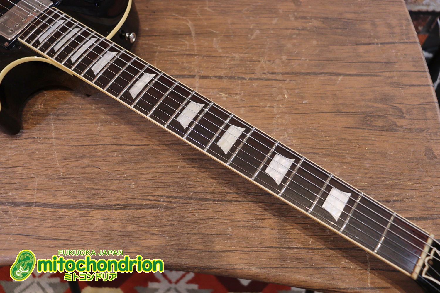 プレイヤーズコンディション、バーニーのレスポール・スタンダード、ブラック！